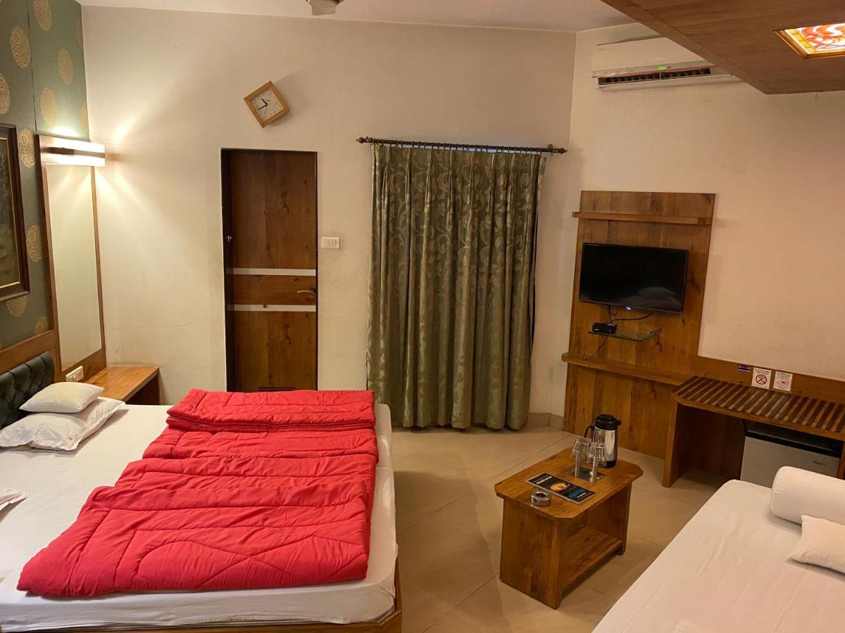 Panchavati Elite Inn Nashik Eksteriør billede