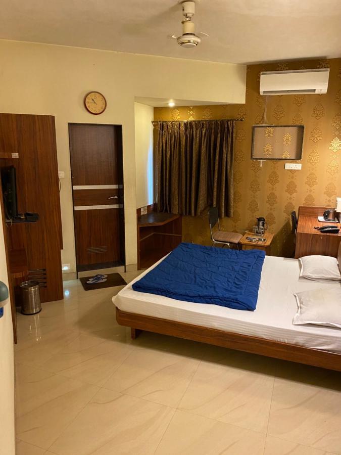 Panchavati Elite Inn Nashik Eksteriør billede