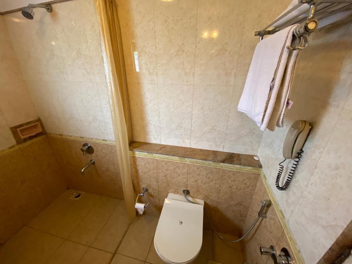 Panchavati Elite Inn Nashik Eksteriør billede
