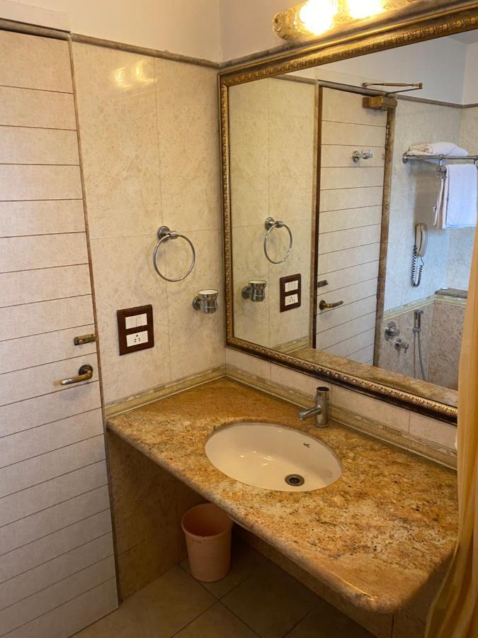 Panchavati Elite Inn Nashik Eksteriør billede